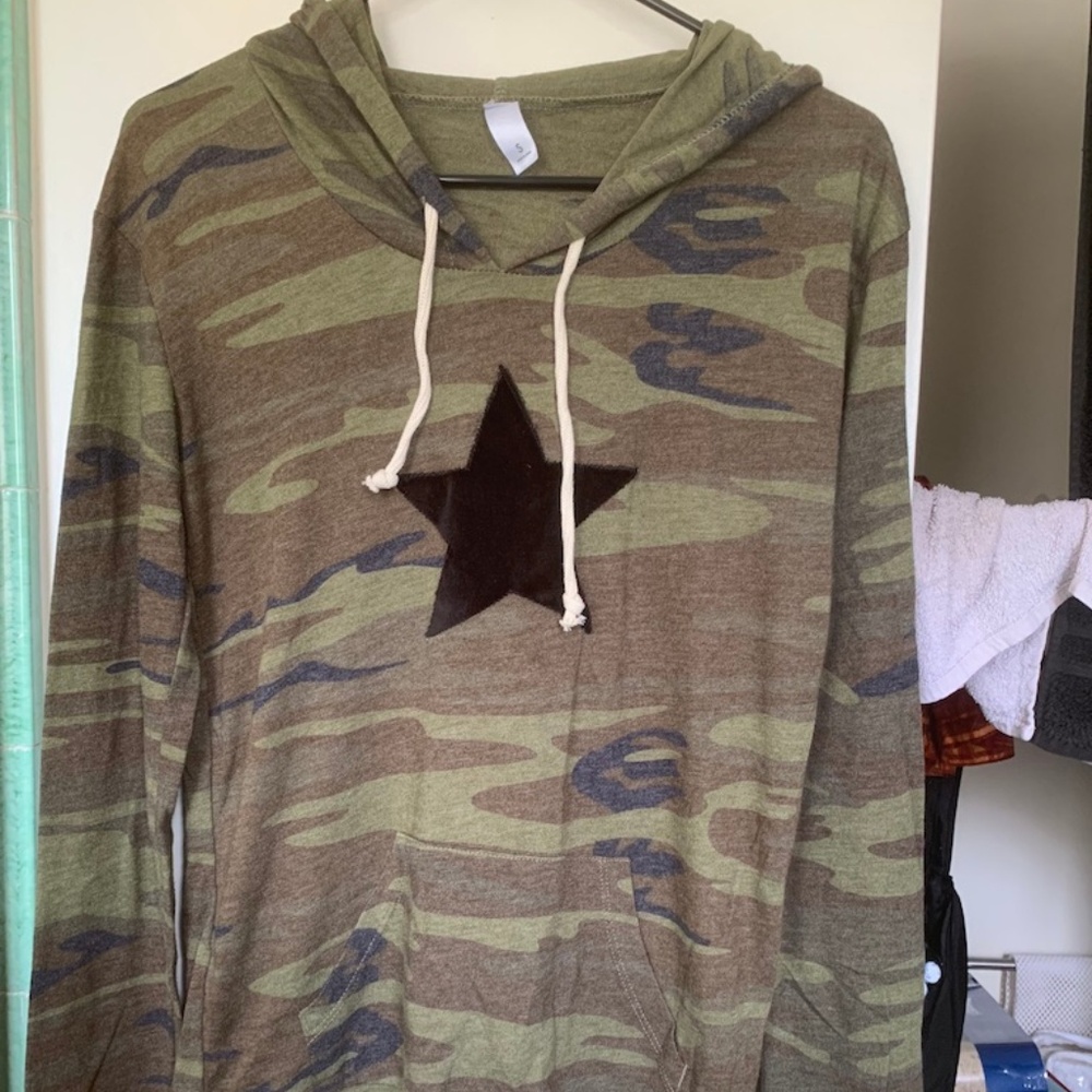 Saks Camo Longsleeve